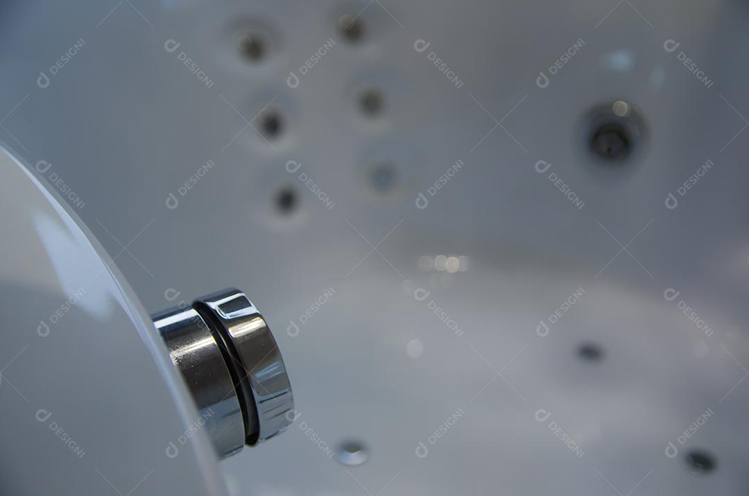 Banheira. Belo hidrobato