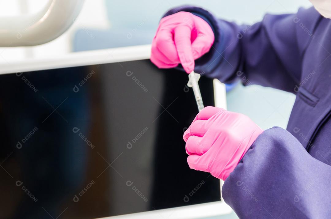 Grande conceito de tratamento estético de papada, injeção de ácido deoxicólico.