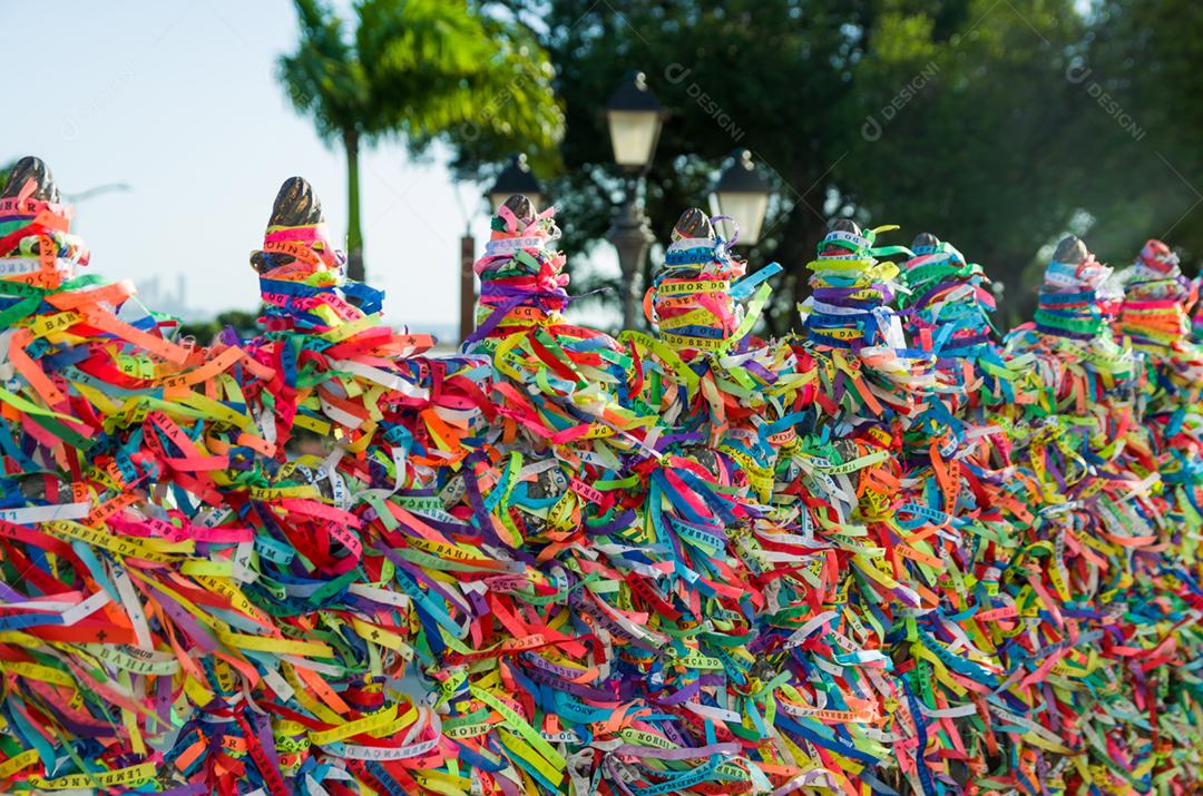 Grande fundo colorido das famosas fitas do Senhor do Bonfin, Salvador Brasil.