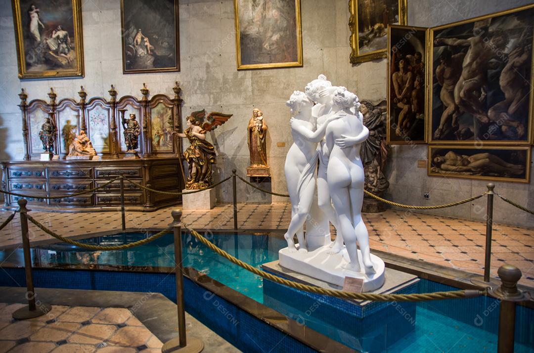 Arquitetura histórica do museu Instituto Ricardo Brennand em Recife, Pernambuco, Brasil.