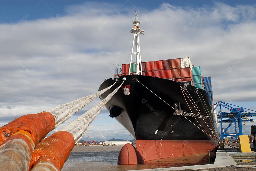 navio importação exportação naval marítima importar carga