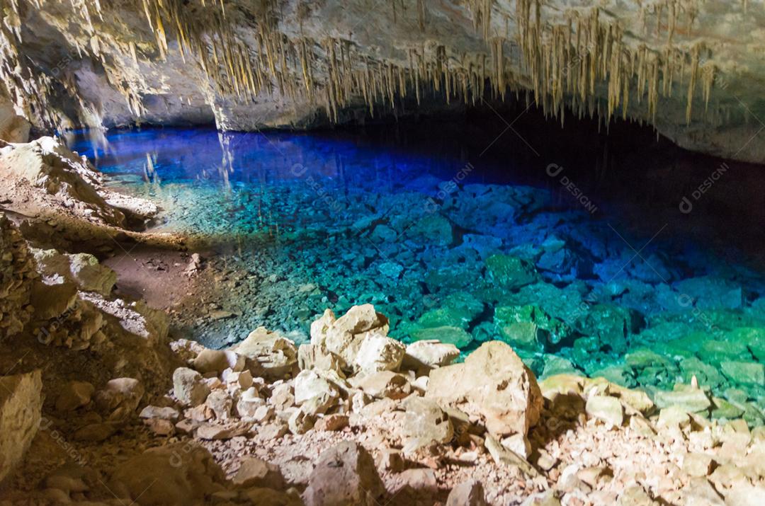Linda gruta da Cidade de Bonito em Matogrosso do Sul