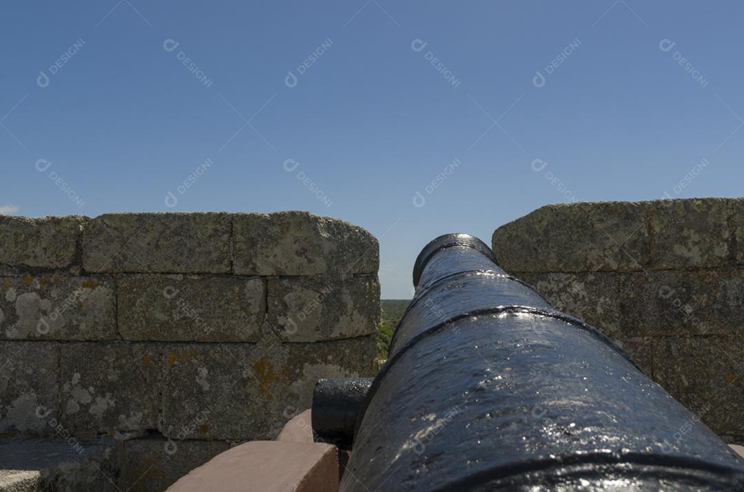 Fortificação militar localizada na costa norte do Uruguai perto da fronteira do Brasil, América do Sul