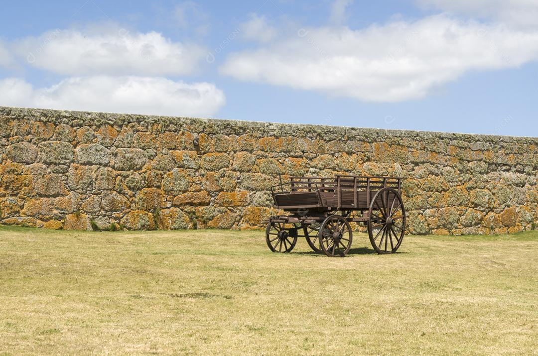 Fortaleza Santa Tereza é uma fortificação militar localizada na costa norte do Uruguai perto da fronteira do Brasil