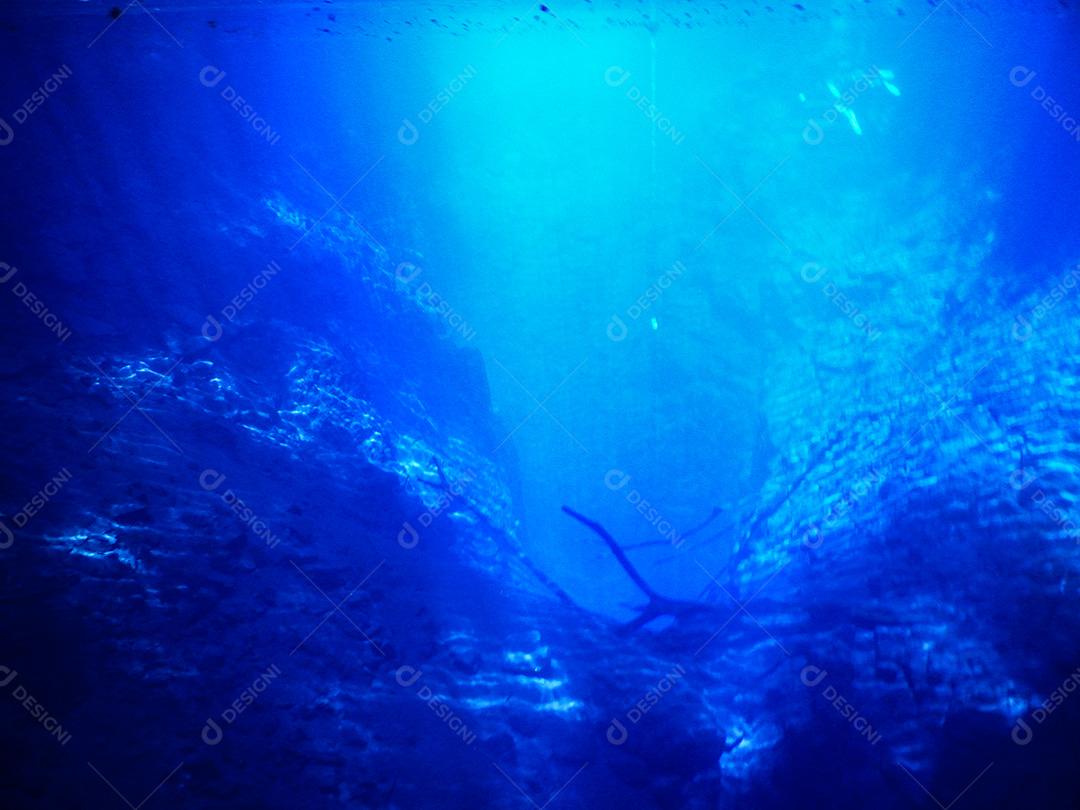 Lagoa misteriosa, bela lagoa de águas transparentes de tur