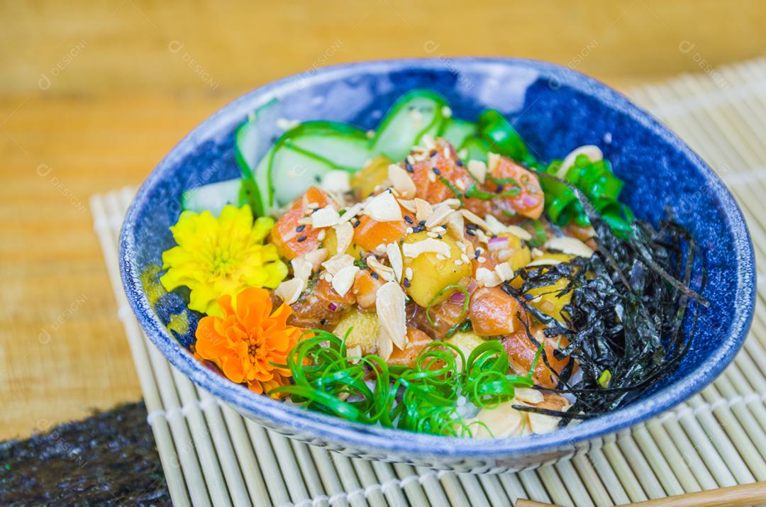 Puxar tradicional em lindo prato decorado