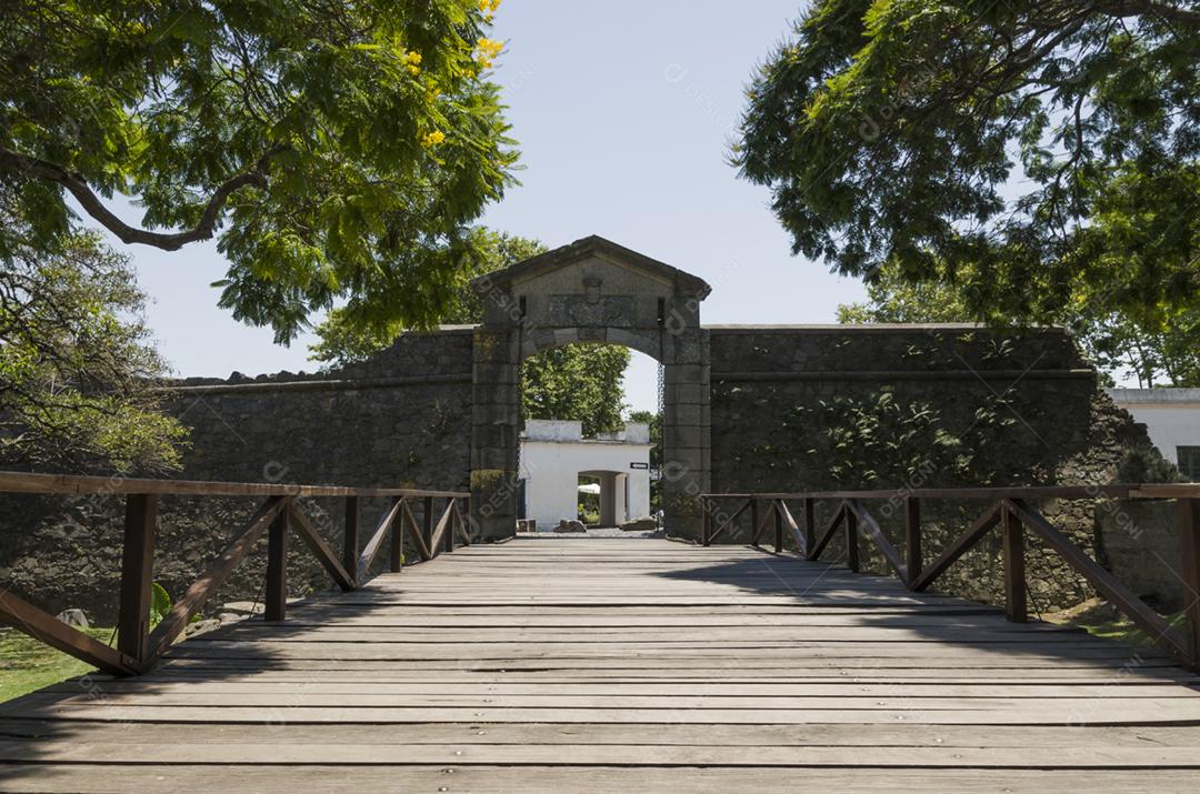 Puerta de la Ciudadela (Portão da cidadela) de Colonia del Sacramento no Uruguai