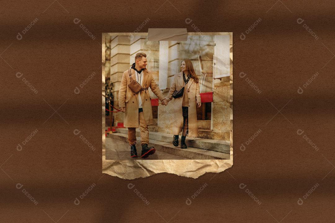 Mockup Papel rasgado Pendurado Com Fita PSD Editável