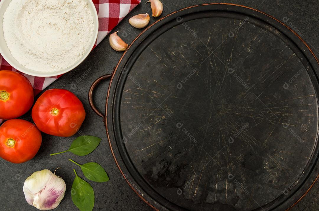 Ótimo fundo para tema gastronômico como pizza para informações, fundo com tomate