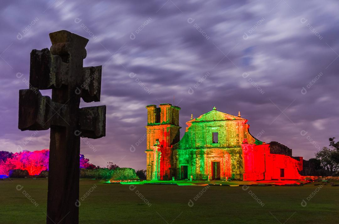 Parte do sítio da UNESCO - Missões Jesuítas dos Guaranis: Igreja, Ruínas de São Miguel das Missões