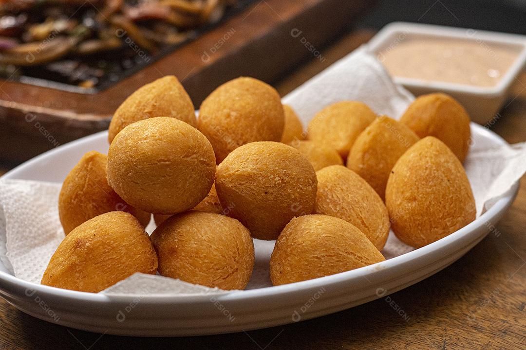 Frango Teriyaki Yaki Udon salgadinho. Comida  Japonês.