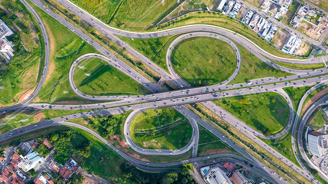 Vista aérea de São José dos Campos, São Paulo, Brasil. anel viário da cidade. Vista superior