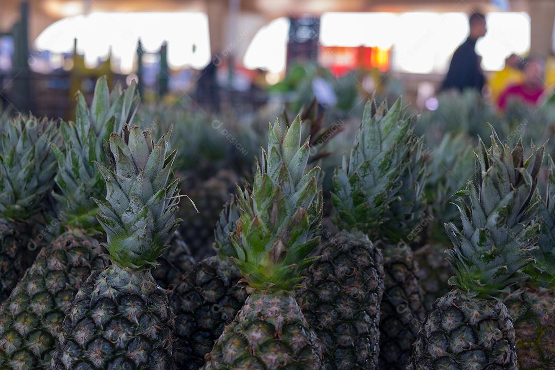 Comida frutas feira abacaxi preços mercado armazém supermecados hortifruti