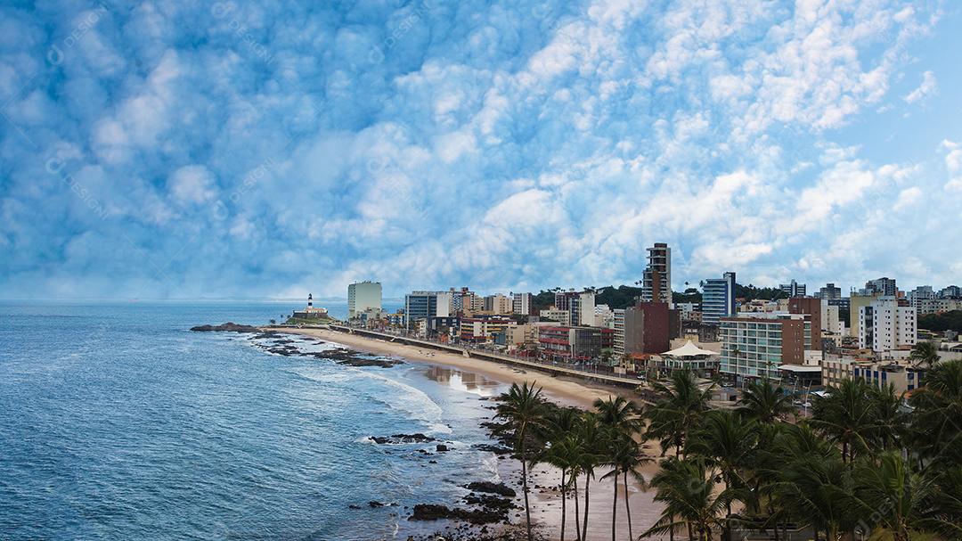 Foto aérea da praia da Barra em Salvador Bahia Brasil.