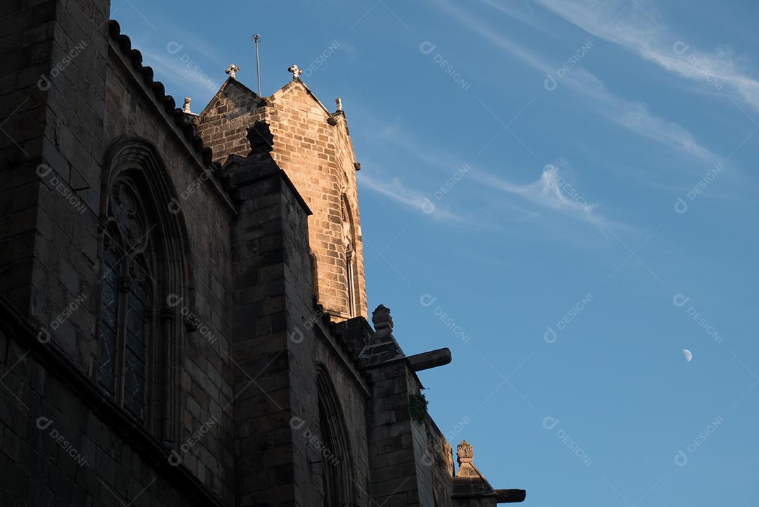 Vista do bairro gótico na cidade de Barcelona.