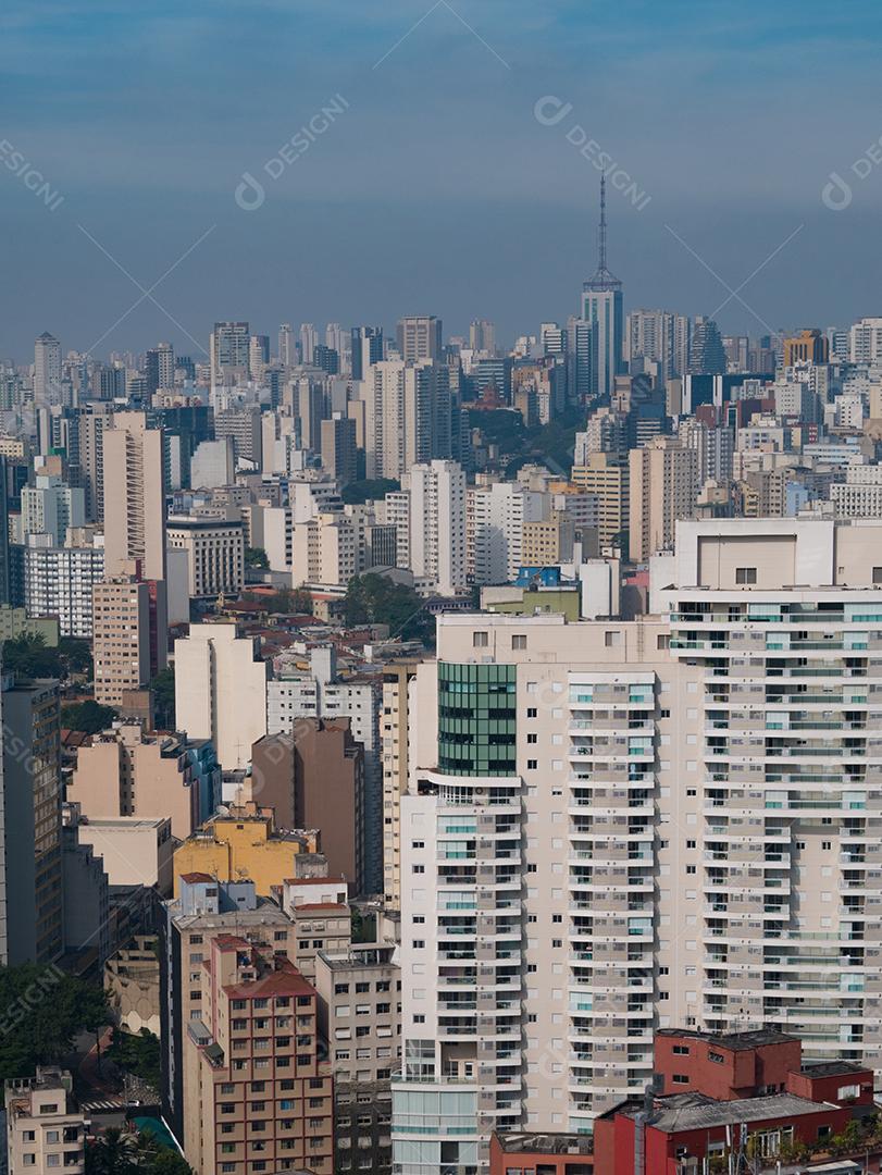 Cena urbana vertical da skyline da arquitetura da cidade de São Paulo Brasil.