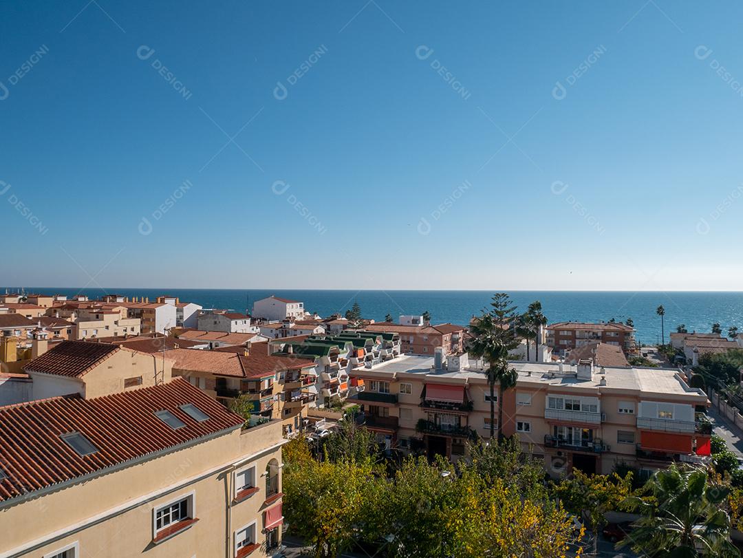 Vista panorâmica do topo do bairro la cala em málaga.