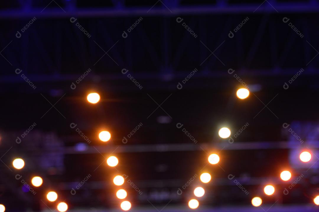 evento com holofotes