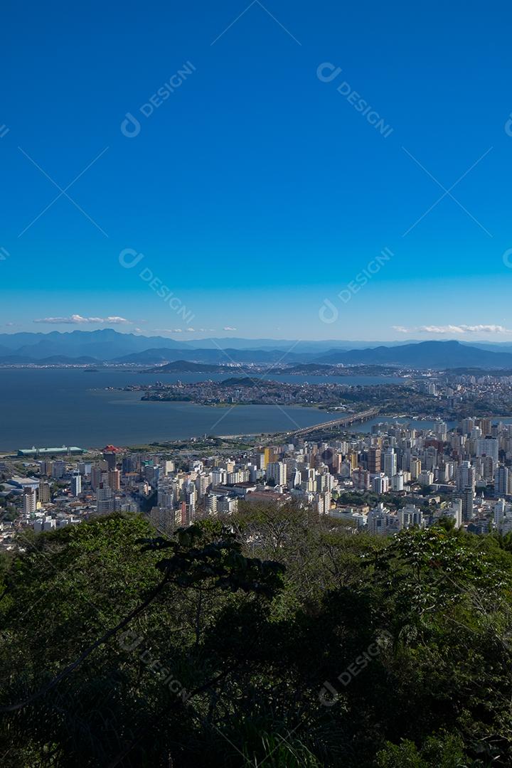 Vista aérea da cidade de Florianópolis Santa Catarina Brasil.