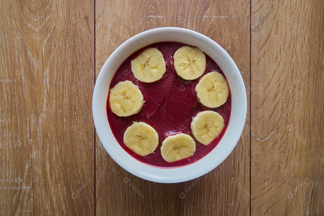 Vista superior do Brazilian Frozen Açaí Bowl