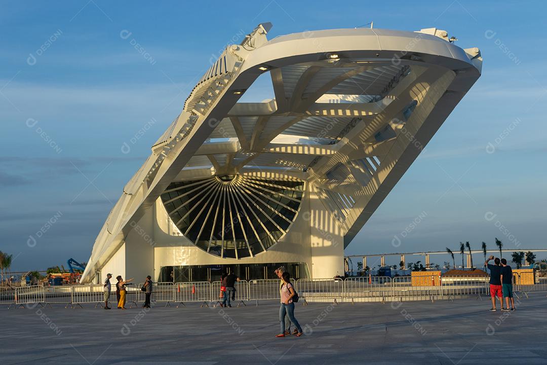RIO DE JANEIRO, BRASIL - 23 DE NOVEMBRO DE 2014: Vista do Museu do Amanha, na Praça Mauá, no Rio de Janeiro.