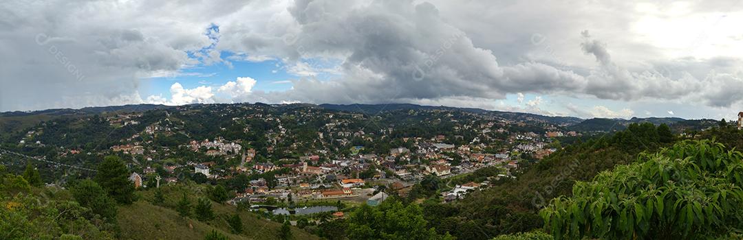 Vista Panorâmica do Bairro Capivari em Campos do Jordão.