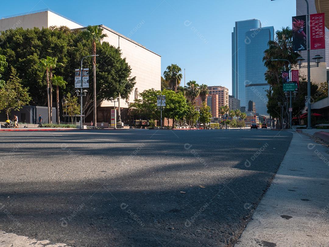 Vista das ruas do centro de Los Angeles.