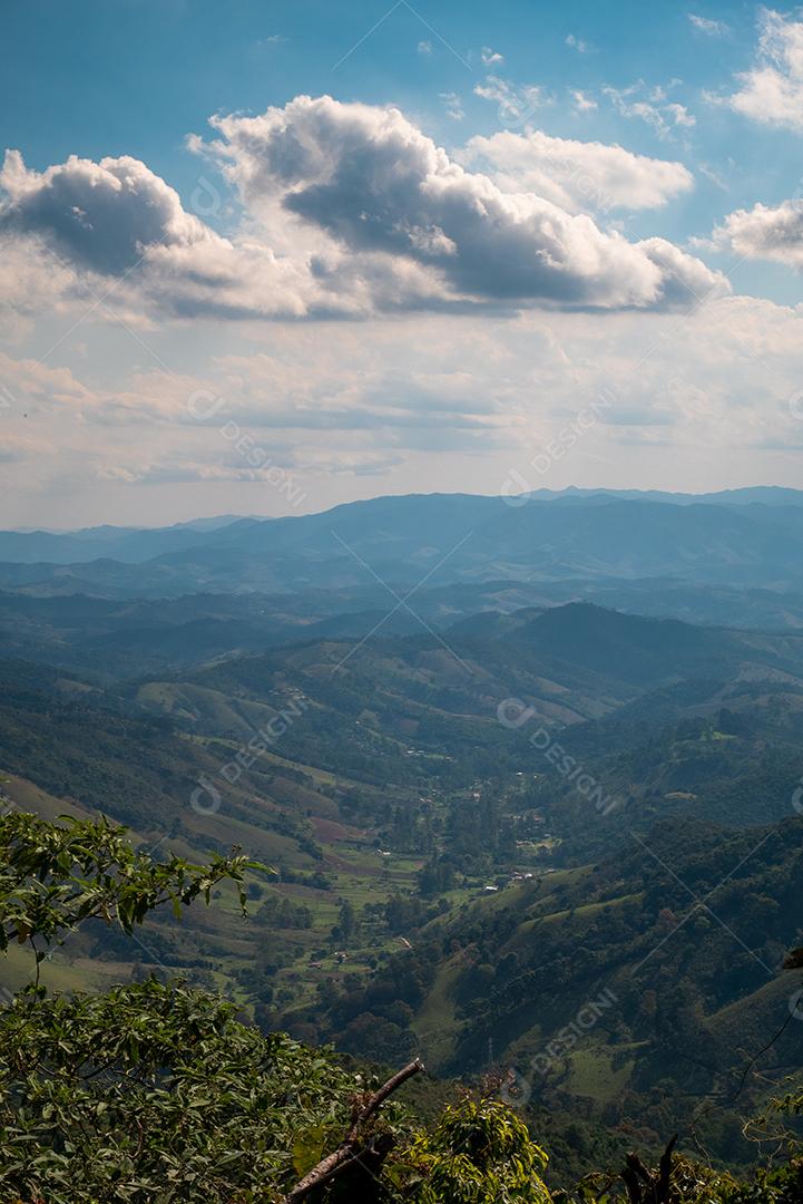 Vista do Vale em Campos do Jordão no Brasil.