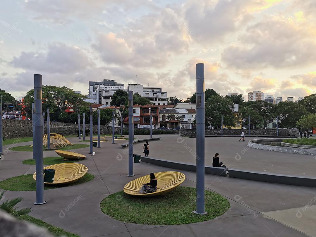 O novo normal no Memorial 17 de Julho próximo ao aeroporto de Congonhas.