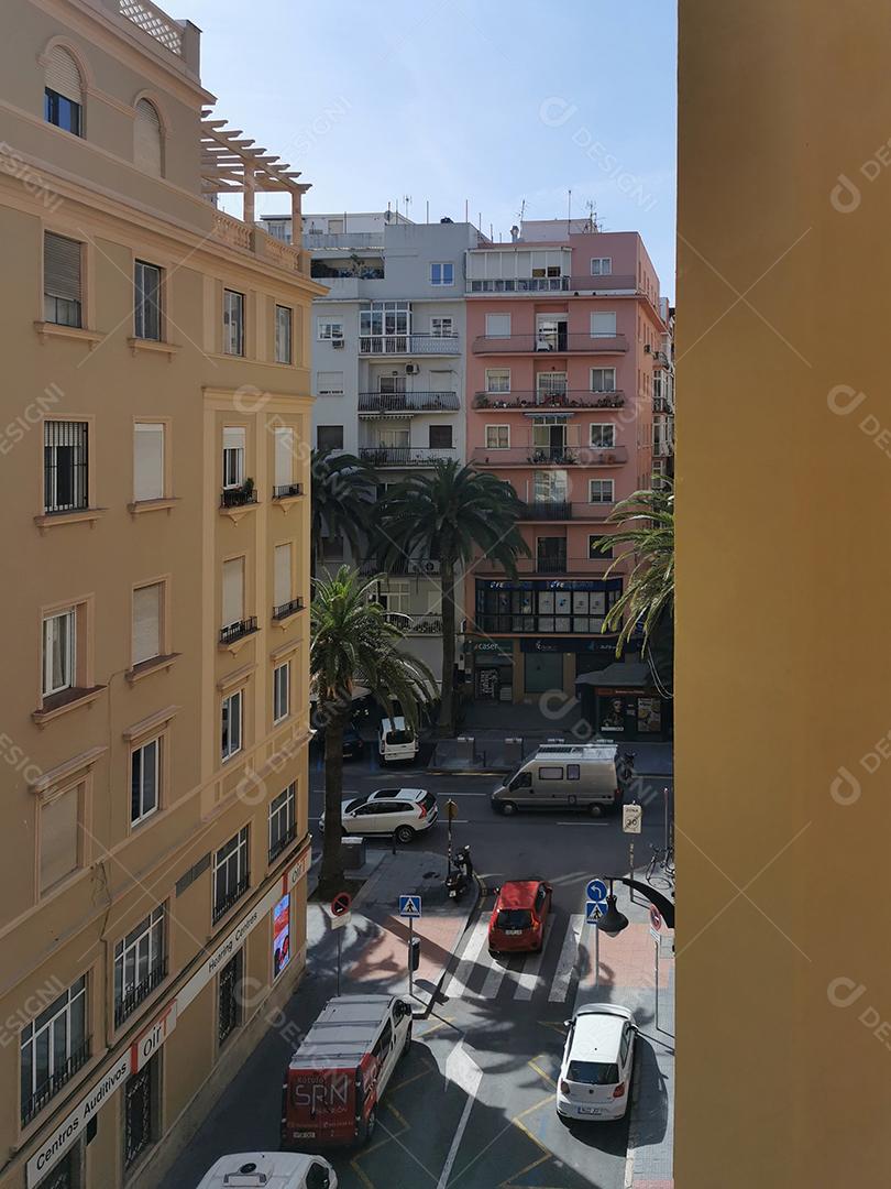 Málaga, Espanha - 18 de fevereiro de 2021: Vista das ruas do Soho Málaga.