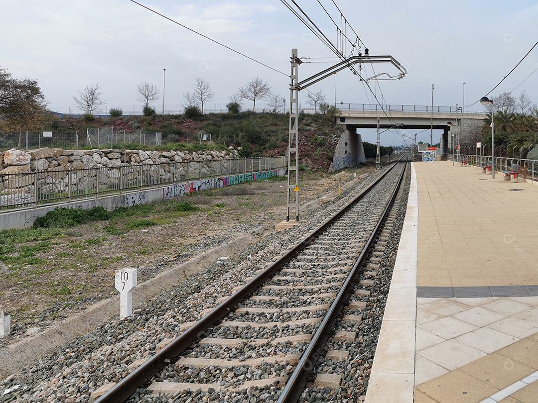 Málaga, Espanha - 20 de fevereiro de 2021: Vista da estação de trem na cidade de Málaga.