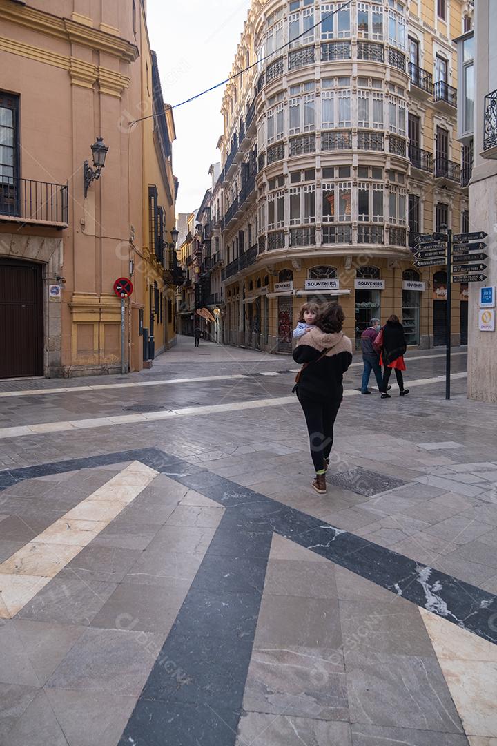 Málaga, Espanha - 23 de fevereiro de 2021: Vista da Calle Marques Larios durante a pandemia em Málaga.