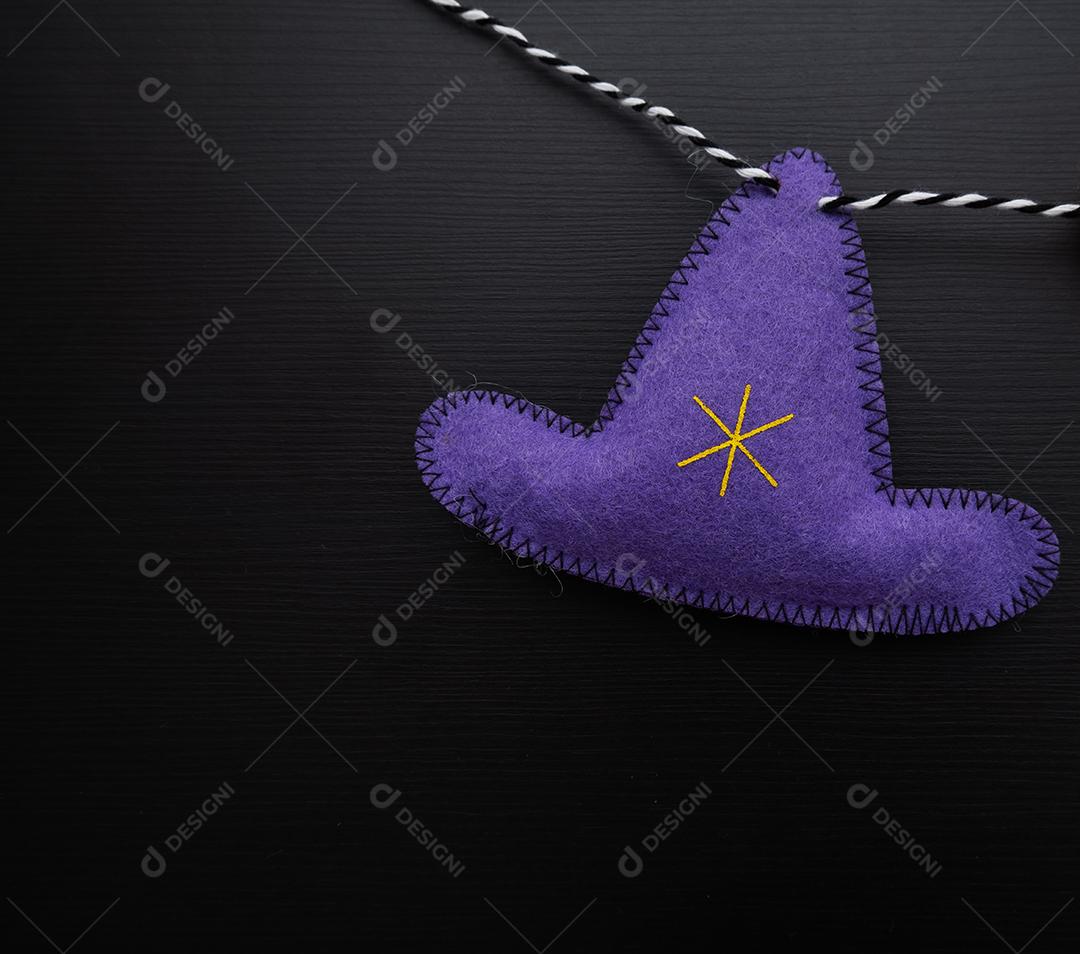 Vista do elemento de chapéu de bruxa de algodão para festa de Halloween