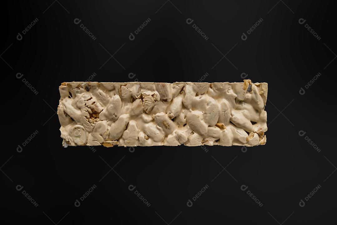 Vista superior do Natal Turron sobre fundo preto.