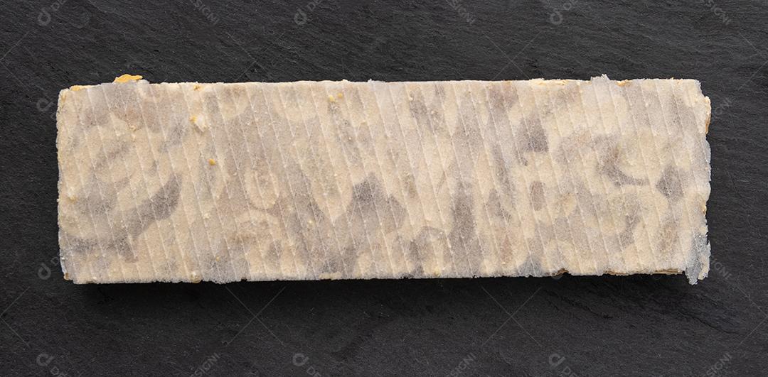 Vista da volta de Natal Turron sobre fundo preto