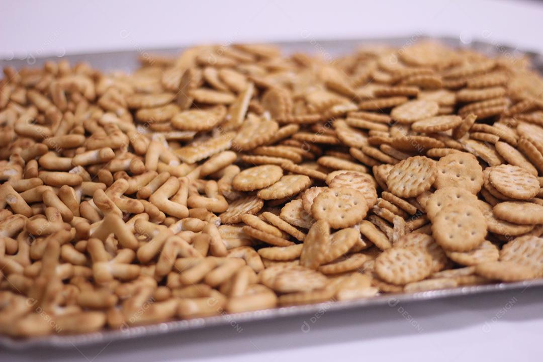 Biscoitos para ceia servido em uma bandeja