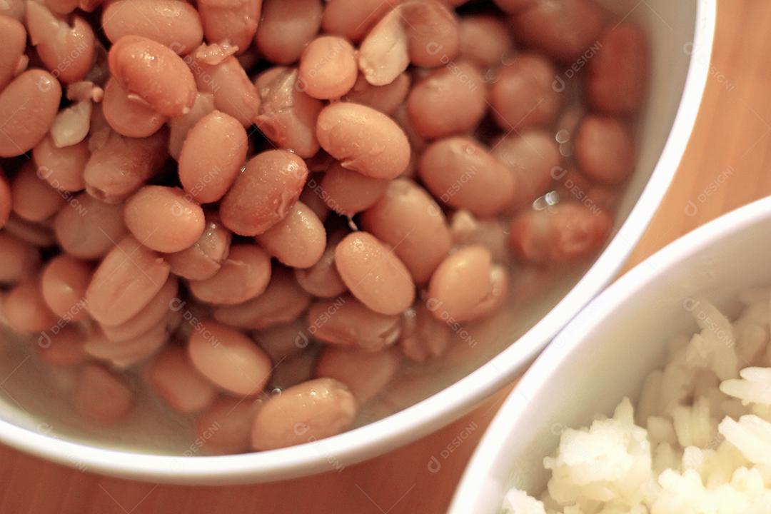 arroz e feijão comida brasileira