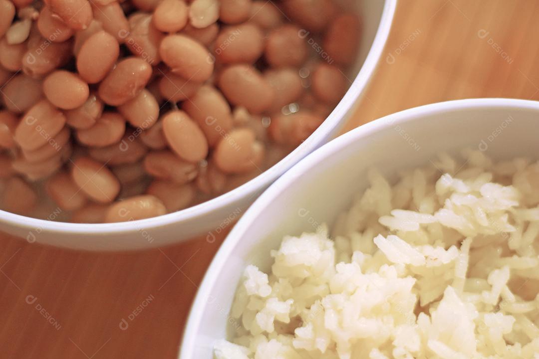 arroz e feijão comida brasileira