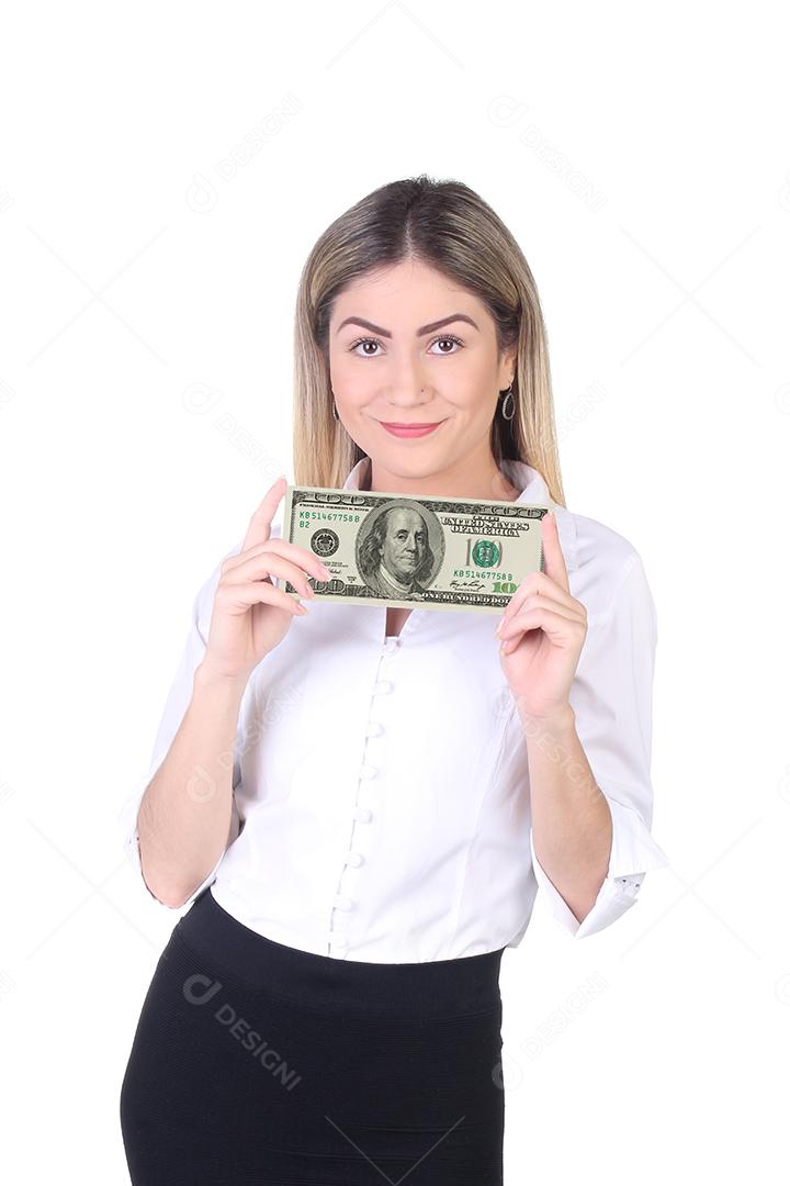 Mulher segurando notas de dinheiro dolar