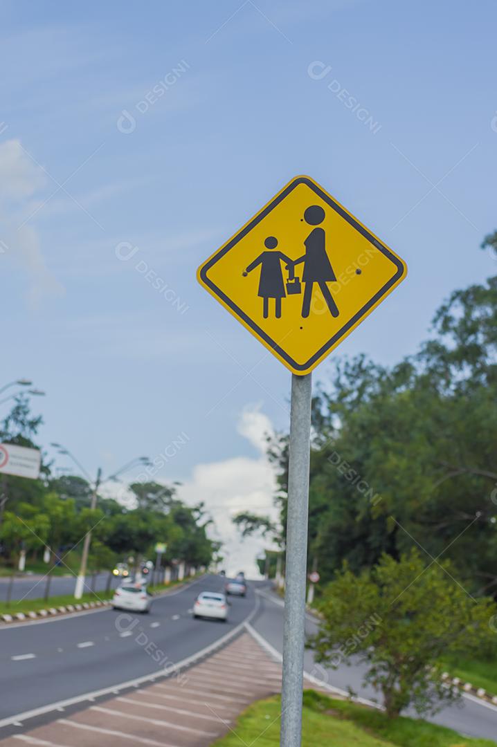 Placa de sinalização transito rodivias