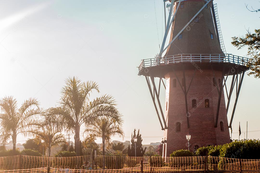 Moinho dos povos unidos, patrimônio da cidade de holambra-sp, partes diferentes, holambra-sp, brasil-julho 07.2021.