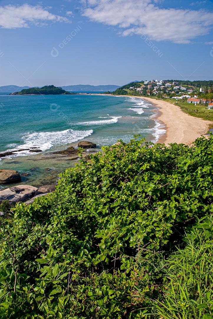 praia do hotel plaza itapema, itapema, santa catarina, brasil