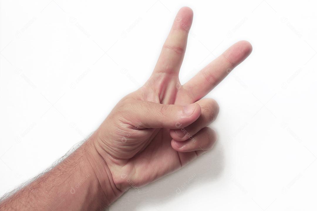 Mãos de pessoas fazendo gesto com as mãos vitoria