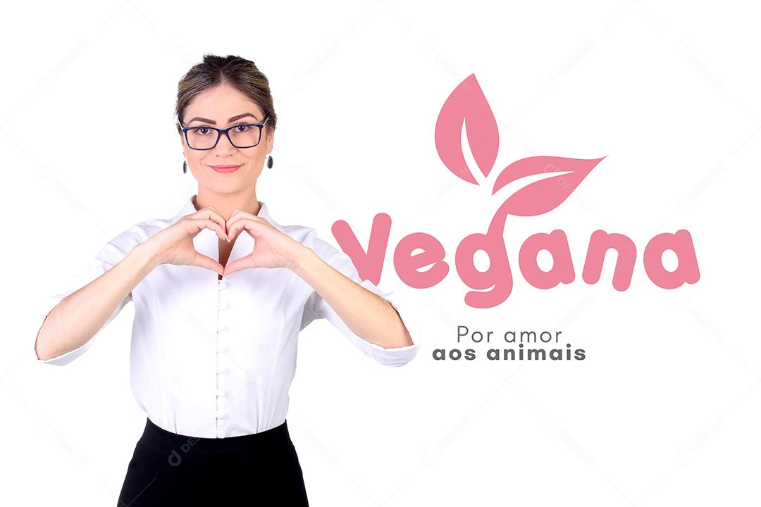 Mulher fazendo gesto de coração vegano