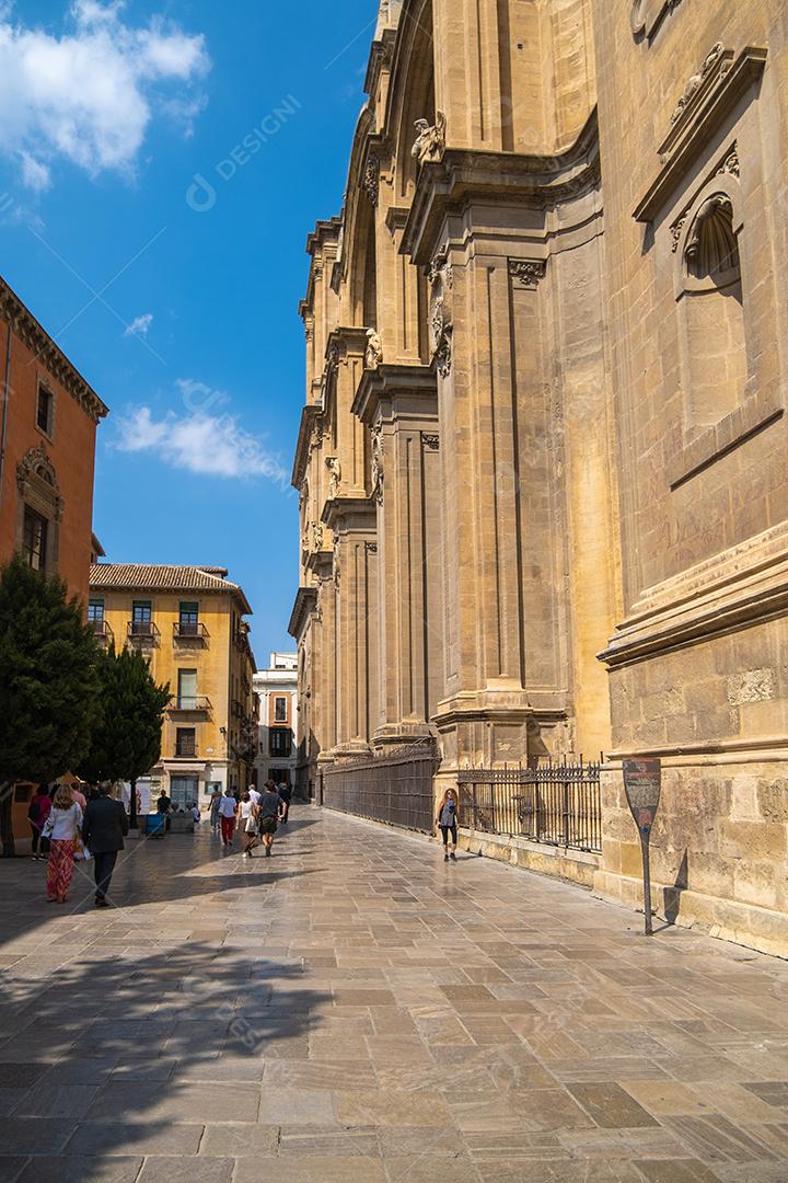 Bela vista da Catedral de Granada, na Espanha.