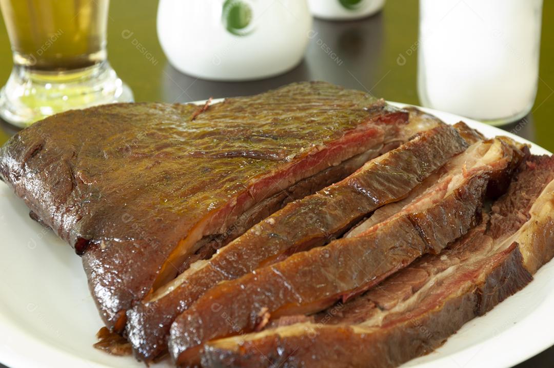 Carne bolvina cortatada