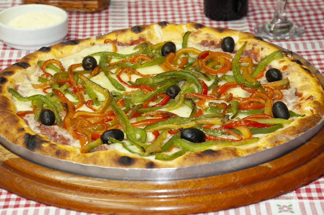 Pizza Portuguesa