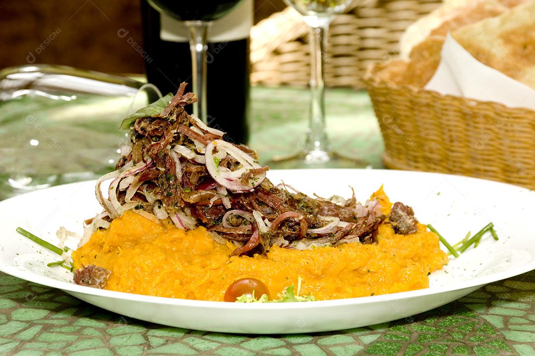 Escondidinho de Carne Seca