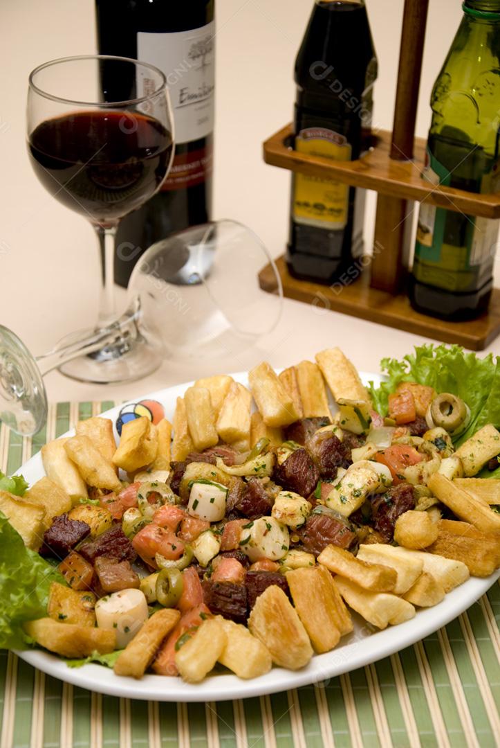 Prato de Carne frita com mandioquinha