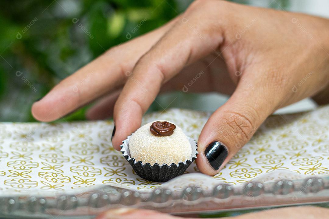 Brigadeiro típico brasileiro para festas, aniversário infantil, festas